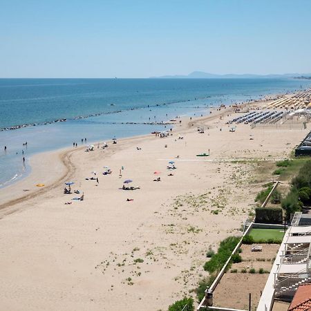 Hotel Playa Suite Fano Eksteriør bilde