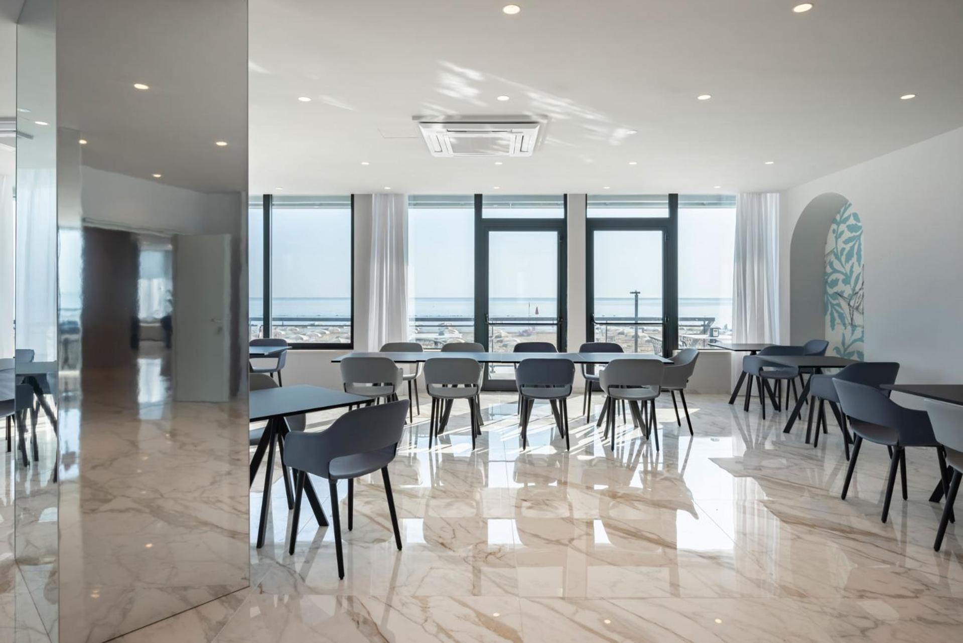 Hotel Playa Suite Fano Eksteriør bilde