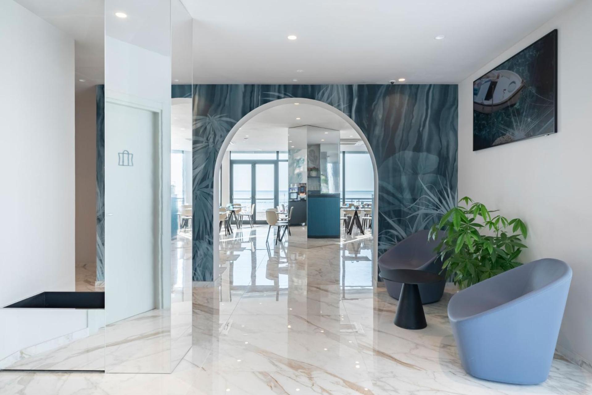 Hotel Playa Suite Fano Eksteriør bilde