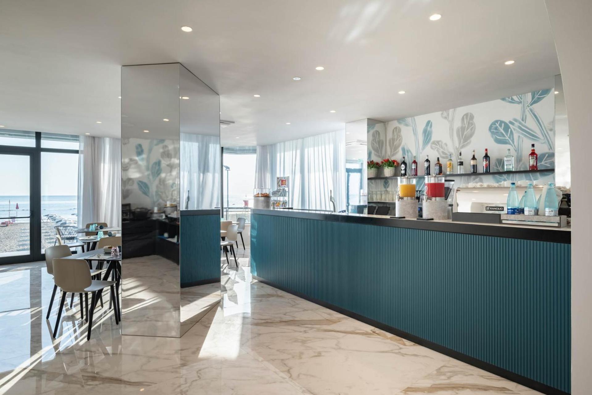 Hotel Playa Suite Fano Eksteriør bilde