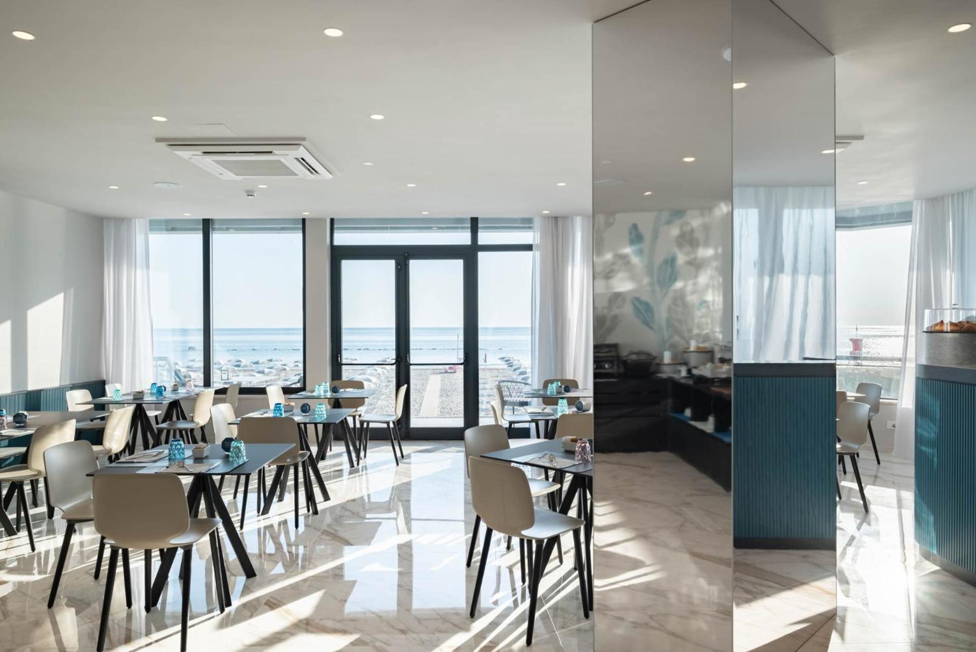 Hotel Playa Suite Fano Eksteriør bilde