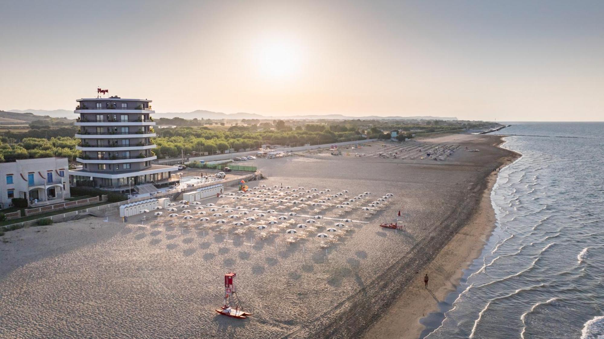 Hotel Playa Suite Fano Eksteriør bilde