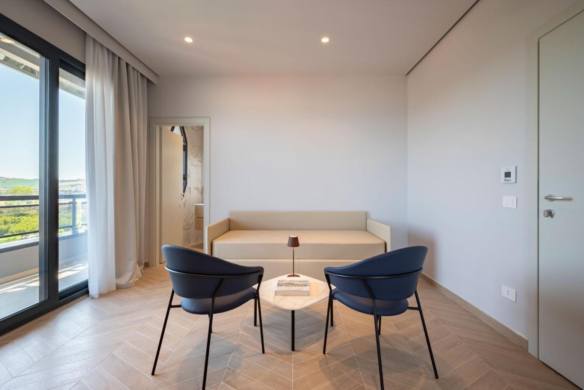 Hotel Playa Suite Fano Eksteriør bilde